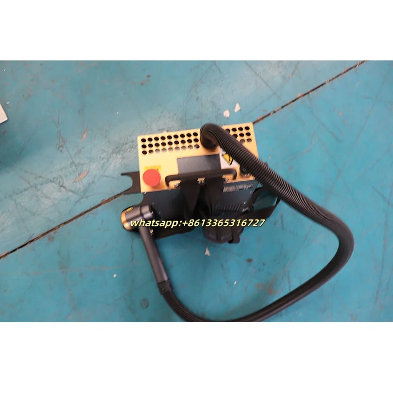 Backpack Pulse 100w 200w 300w Fiber Laser Reinigingsmachine