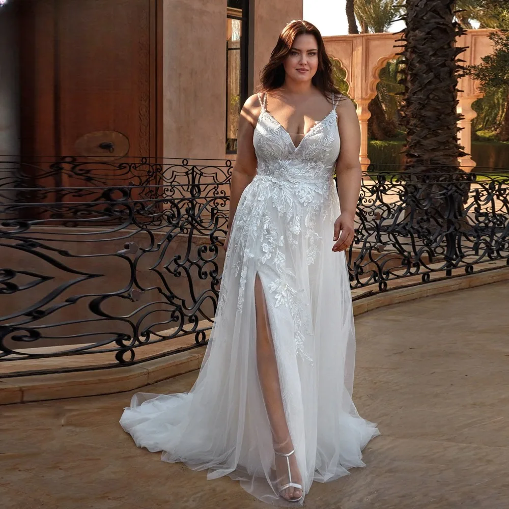 

Beach Spaghetti Straps Wedding Dresses Plus Size V Neck Applique Sweep Train Bridal Gown Side Slit A-Line Robe De Mariee