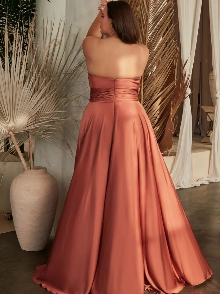 vestidos de festa de casamento personalizados 	   Vestidos de noite sexy 	   Zíper sem alças