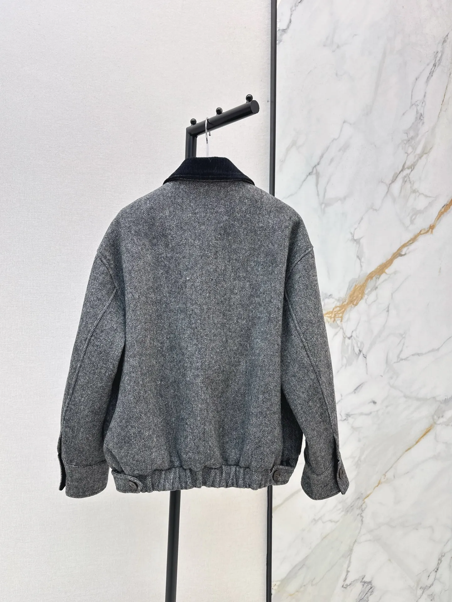 

Осенне-зимняя мода 2024, новая бархатная куртка с лацканами «елочка», пальто с брошью с буквами, новая женская одежда