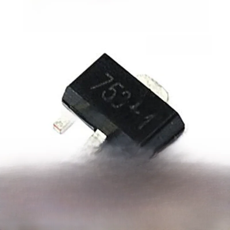 20 szt HT7533 SOT HT7533-1 SOT-89 SOT89 SMD IC — zdjęcie 2