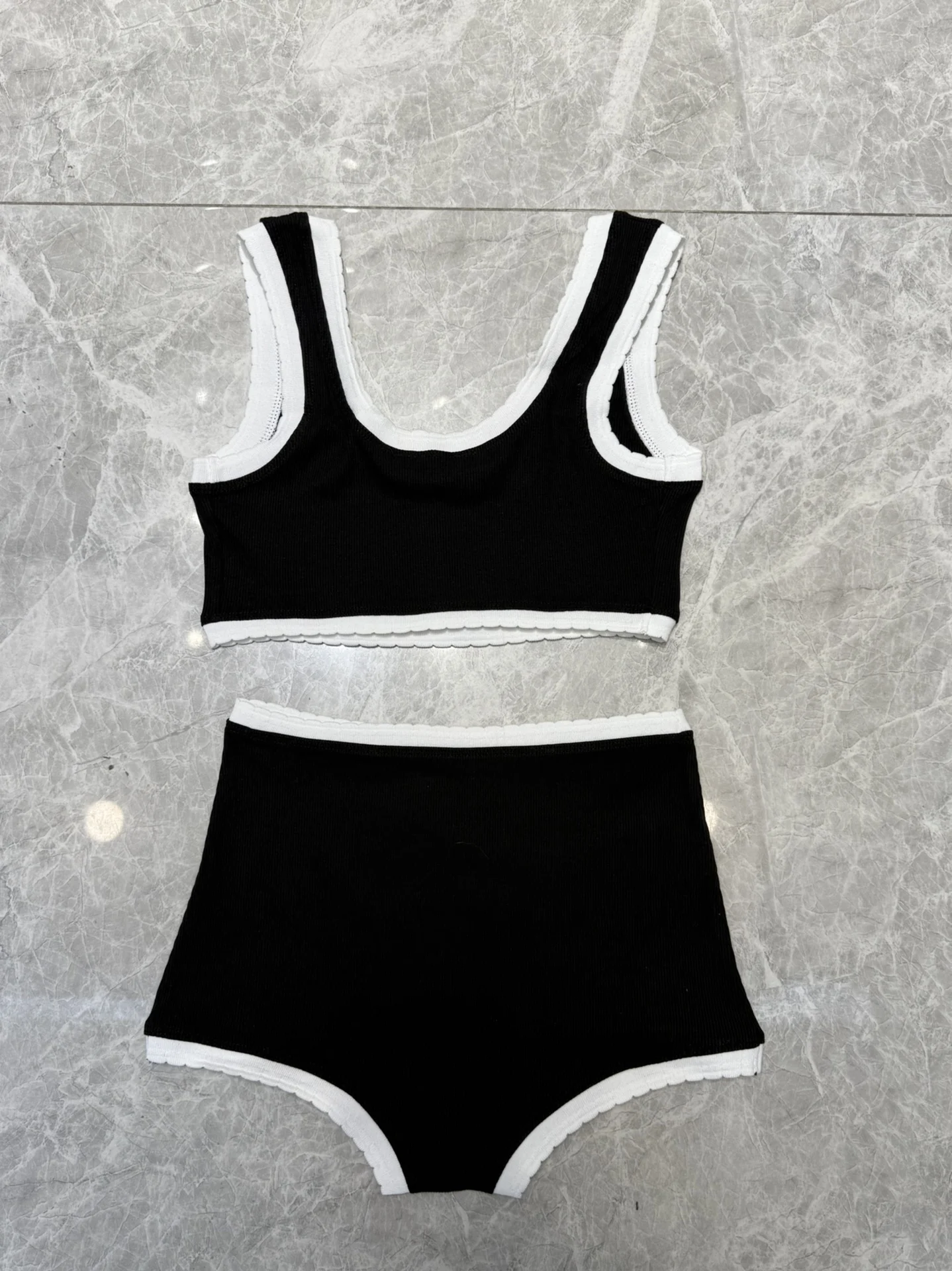 

2026 New Women's Casual Sports Vest And Shorts Striped Set For Fitness Running Training