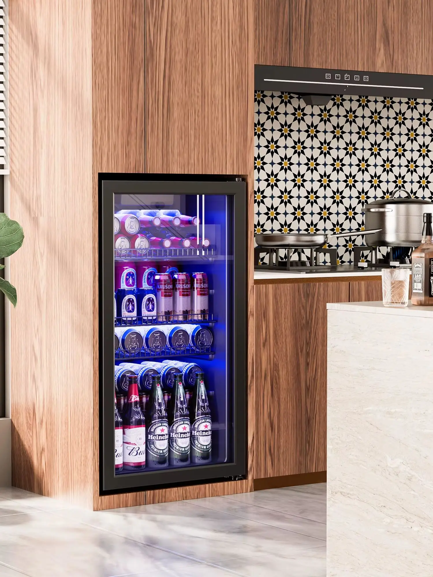 Getränkekühlschrank 90L mit Doppelglas-Tür, LED-Beleuchtung, leiser Betrieb, verstellbare Ablagen, für 128 Getränkedosen, Energieklasse C