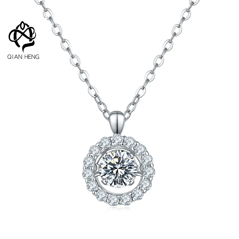 

Qian Heng 0.5ct color Moissanite Necklace S925 Silver Classic Shiny Pendant Chain for women lovely design Valentine's Day gift