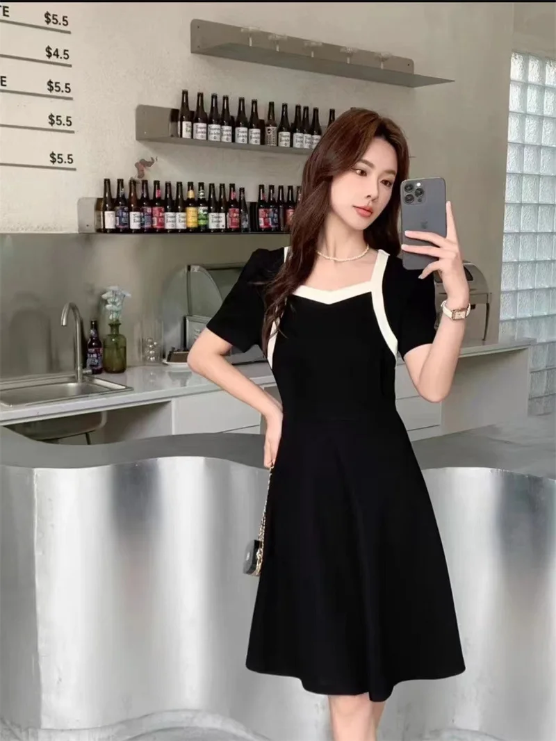 Elegant French Black Midi Temperament Square Neck Hepburn Style Commuting Mature Simplicity Generous Women's A-line Skirt Summer