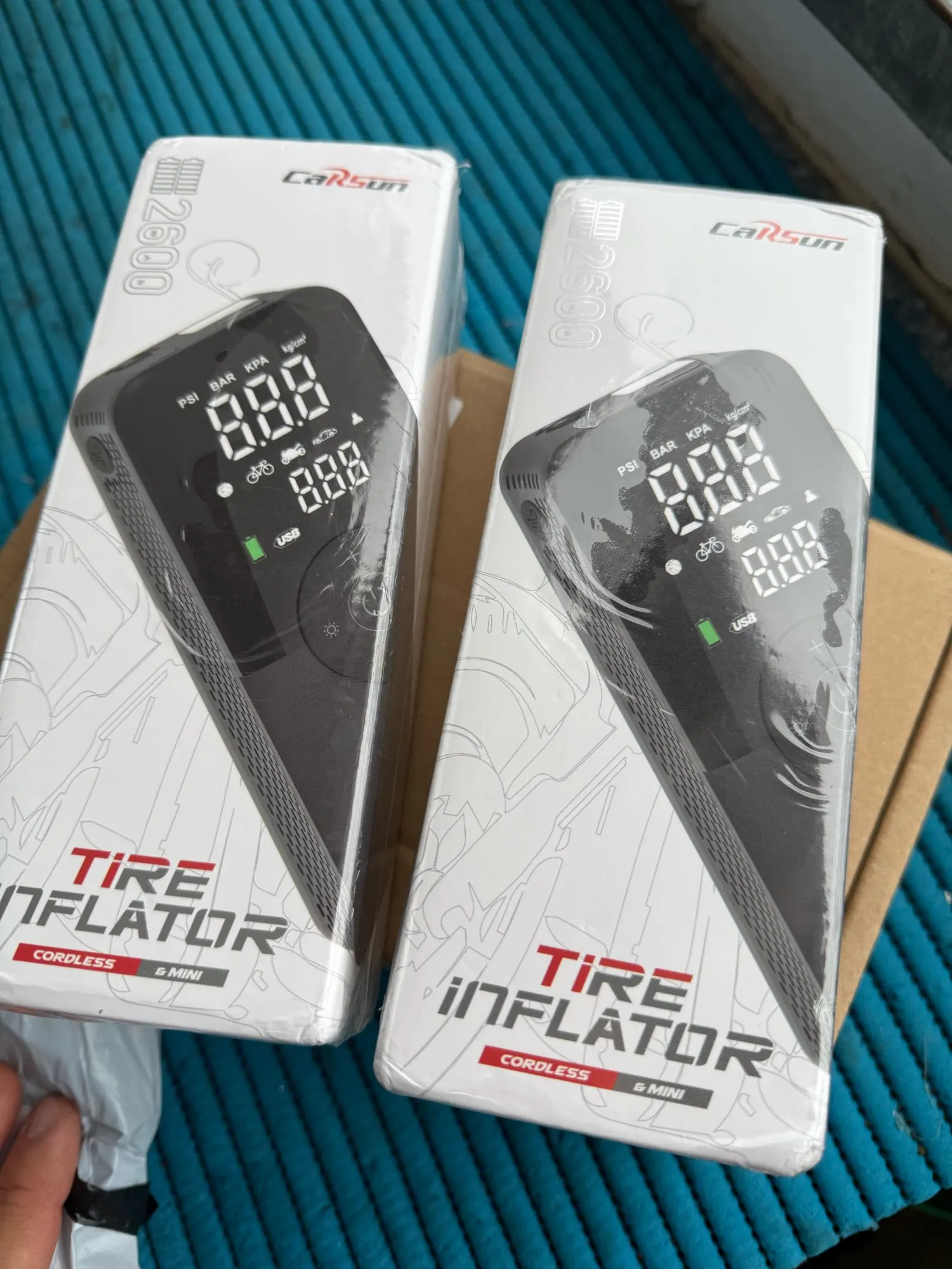VanVolt AirGo™ Cordless Digital Tyre Inflator - Portable 150 PSI Air Pump photo review
