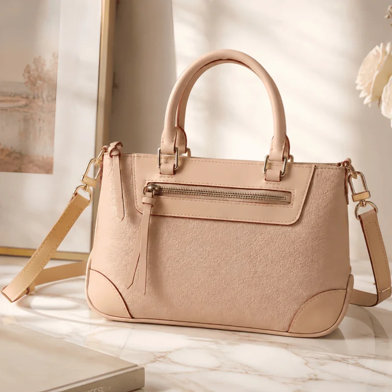 

019-Women's Handbag / Ladies' Bag / 2026 New Arrival / Small Handbag / Tote Bag / Spacious Capacity Dimensions: 28 x 17.5 x 10.5