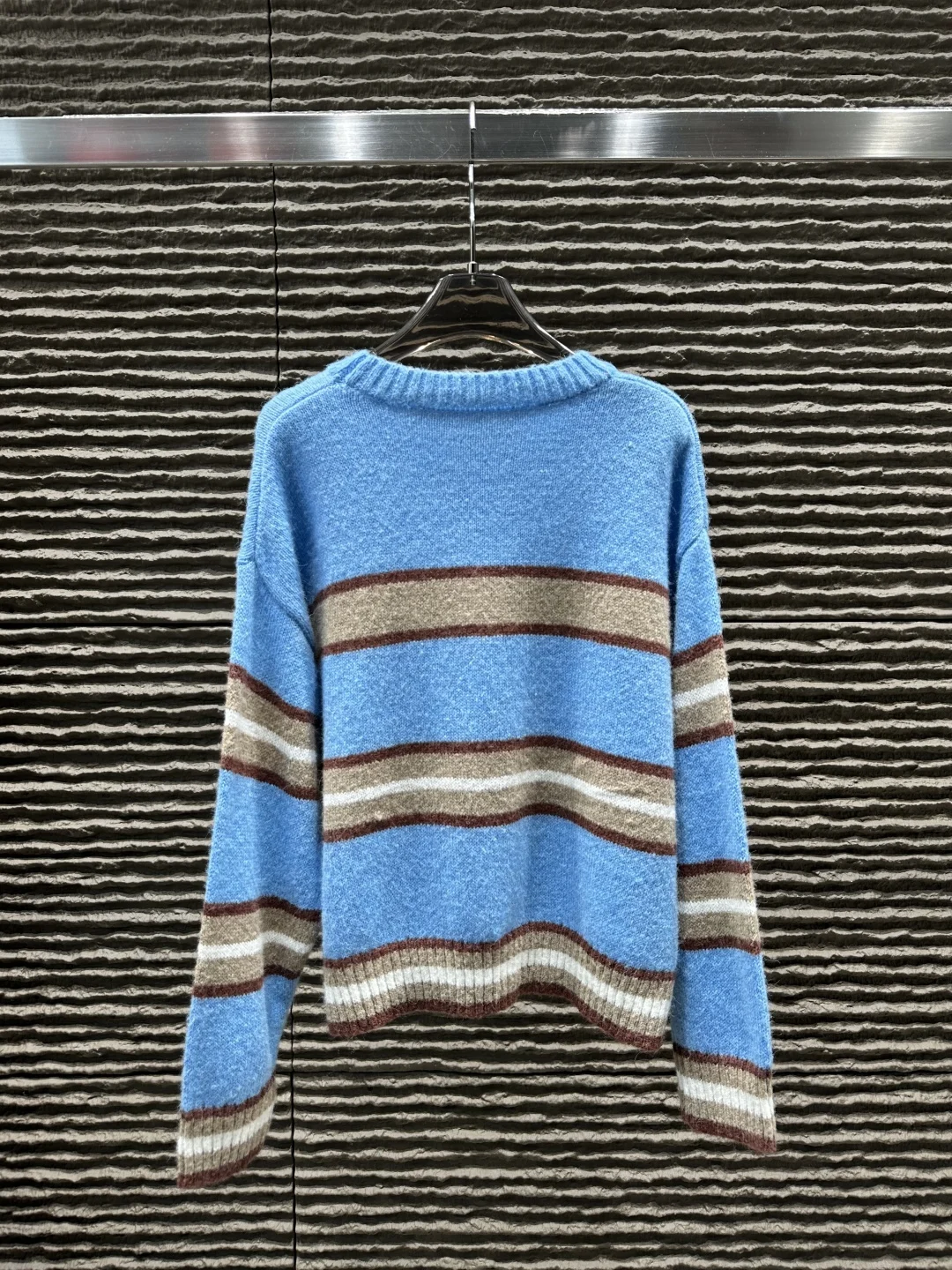 

Новинка 2025, женский вязаный пуловер Y2K — модные синие полоски, свободный круглый вырез, мягкая ткань, модный осенне-зимний свитер