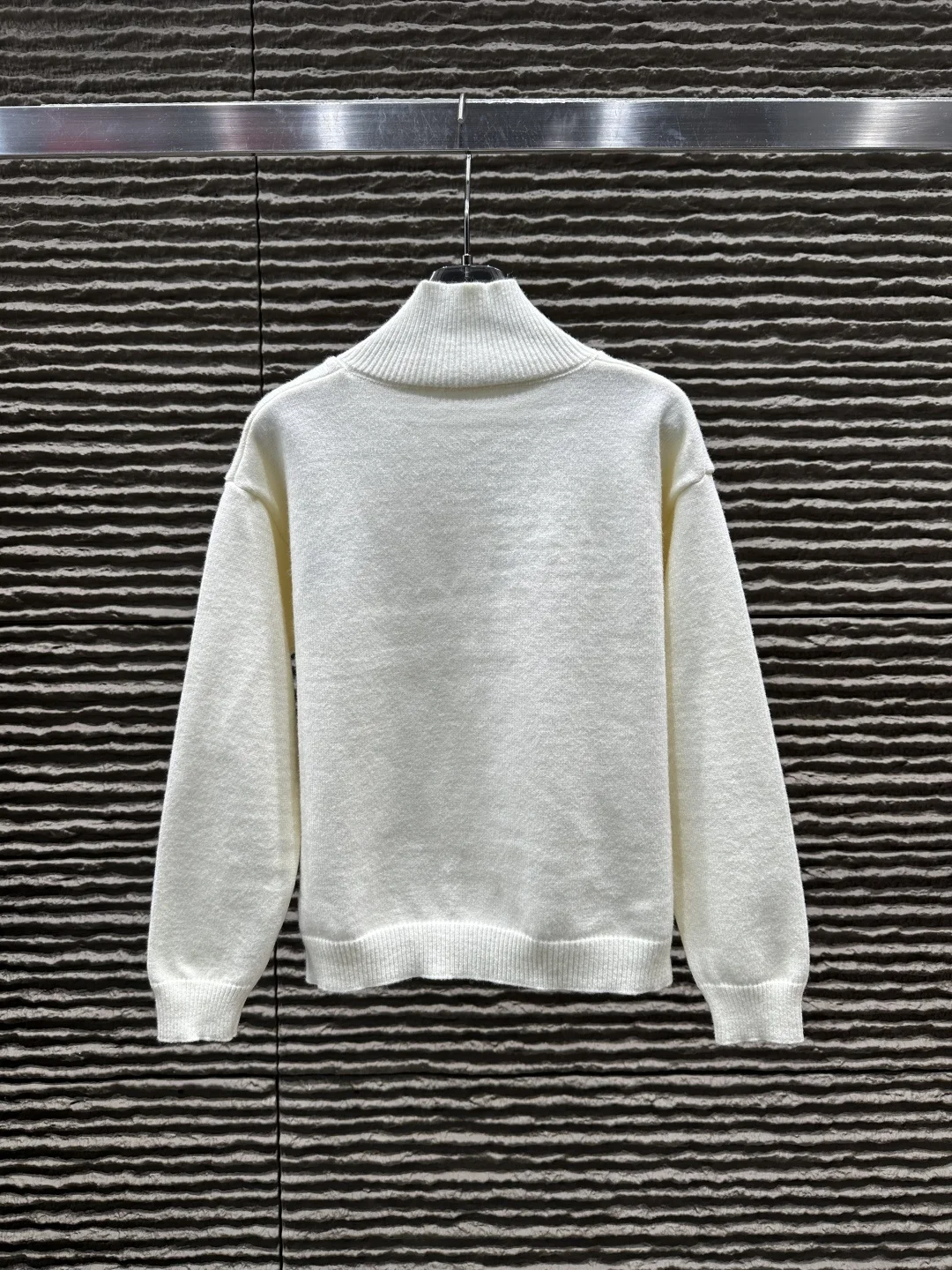 

Осень-зима 2025 г., новая женская одежда, кардиган на пуговицах с вышитыми буквами, универсальный теплый повседневный молодежный незаменимый кардиган