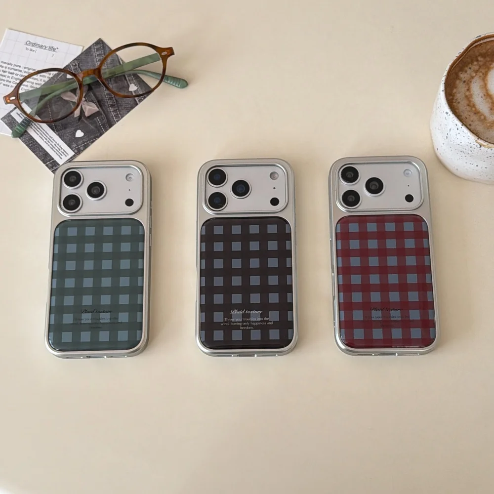 

Simple retro plaid series mobile phone case, suitable for iPhone14/15/16/17ProMax, fashionable and practical new protective case