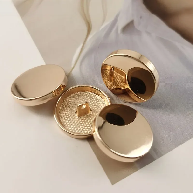 Boutons métalliques dorés pour vêtements, manteau pour femmes, accessoires de couture, Surface lisse, couture, 6 pièces