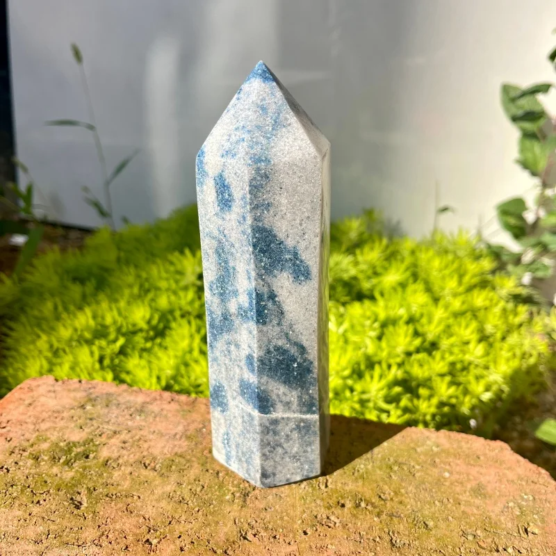 Natural Blue Apatit…