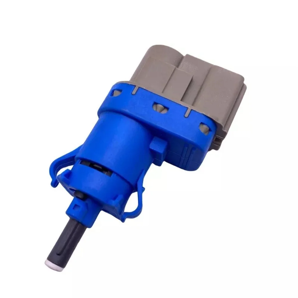 4 pin Brake Pedal Stop Lamp Switch BN7N-66-490 For Mazda 3 Axela BM BN 6 GH GJ GL Atenza