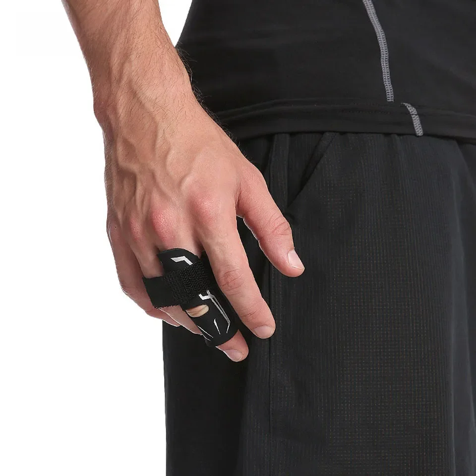 AOLIKES 1 szt. Szyna na palec opaski ochronne kompresja oddychający rękaw na palec do koszykówki pomoc sportowa wsparcie Wrap czapki Protector — zdjęcie 2