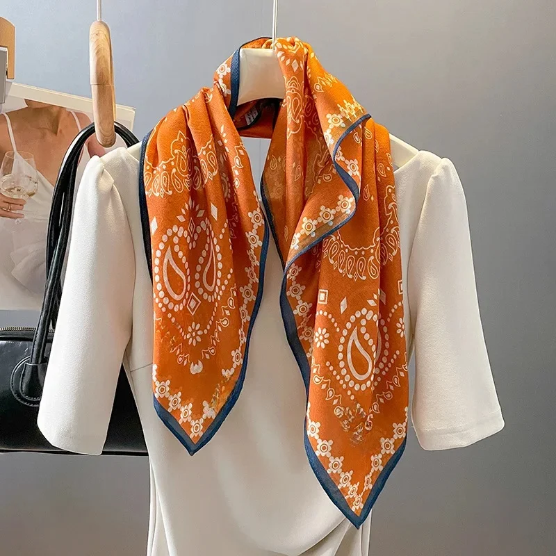 Écharpe carrée imprimée de luxe pour femme, 2024 coton, châle de printemps, enveloppes pour cheveux, main, poignet, sauna, kerchepostal, hijab, bandana, 70cm