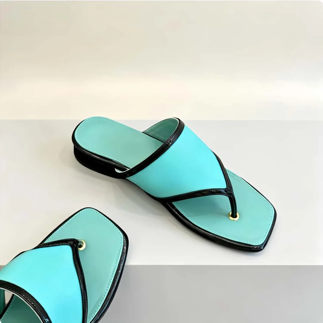 11C-2026 Luxury Women's Daily Commuting Y2K Pointed-Toe Flare Flat Cropped Sandals Sheepskin Upper With Leather Sole