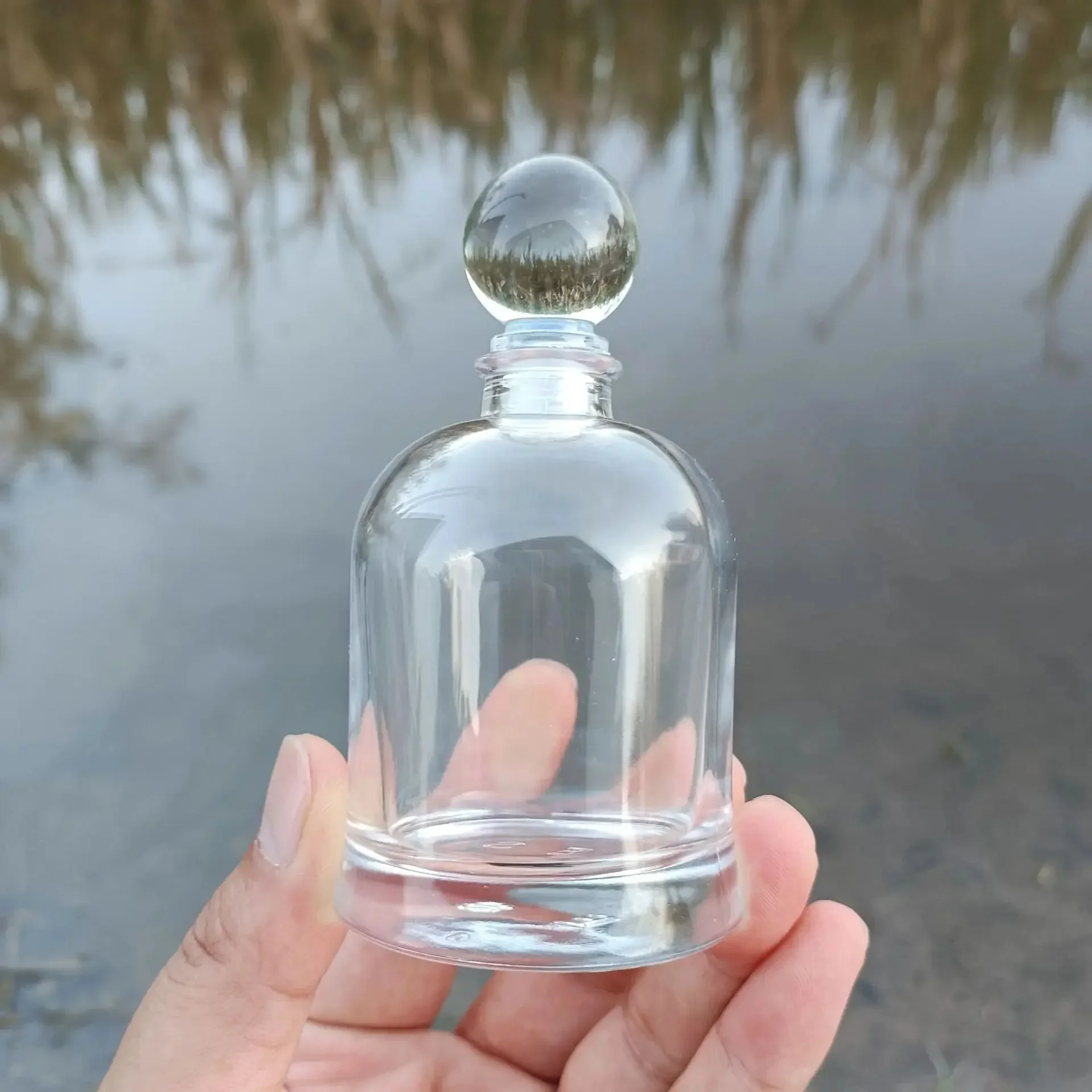 Bouteille ronde en verre décorative Magic Season, 75ml, 2.5oz, 1 ensemble avec bouchon de liquide d'intérieur en verre, bouteille d'aromathérapie, parfums