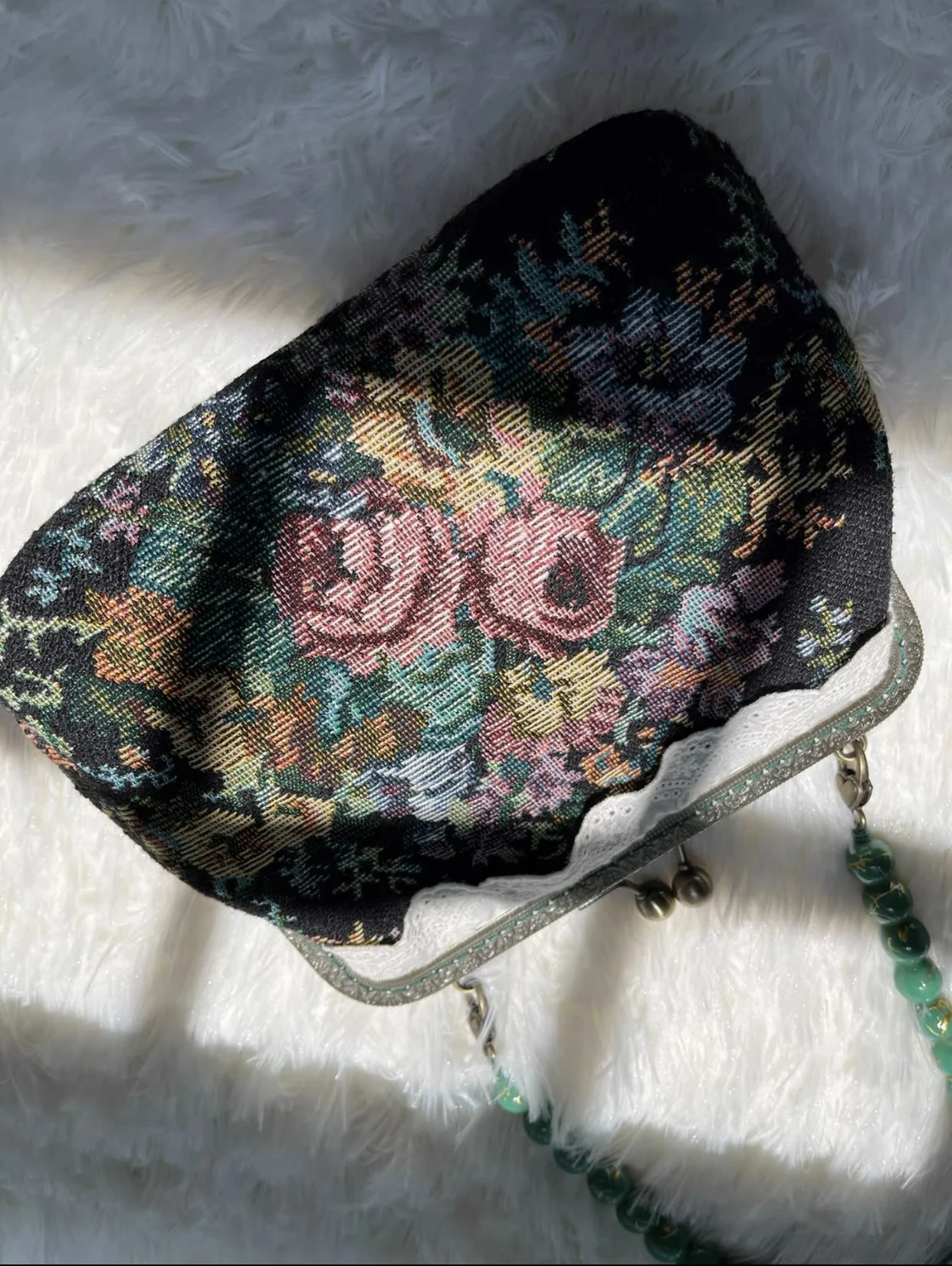 

Lost in Vintage Blue Floral Tapestry Bag Evening Clutch Kiss Lock Metal Frame Bag Evening Clutch 24x17cm