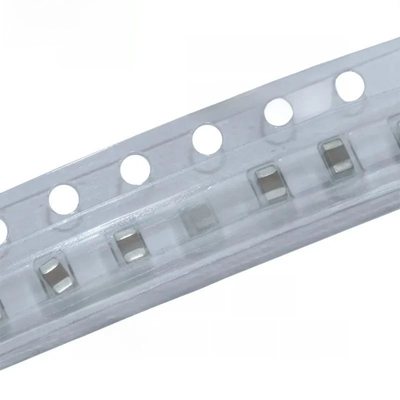 20 sztuk 0805 22UF 10V 16V 25V 35V 50V 63V 10% X7R X5R 226K SMD Chip wielowarstwowy kondensator ceramiczny — zdjęcie 2