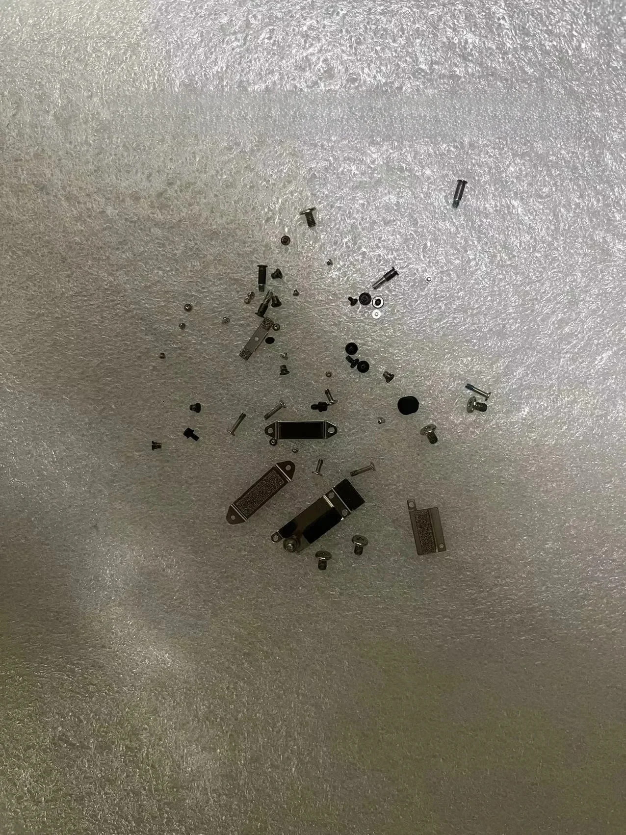 Wewnętrzne śruby, plastikowa i żelazna płytka do MacBook Air A1932 A2337 A2338 — zdjęcie produktu 6