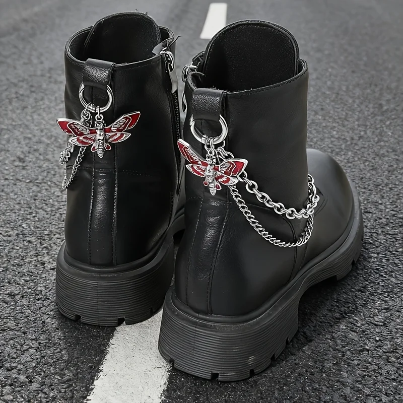 2 Pcs Retro Dark Style Red-Drip Oil Death Moth Pendant Shoe Charms, suitable for everyday wear, Halloween parties, and as a gift