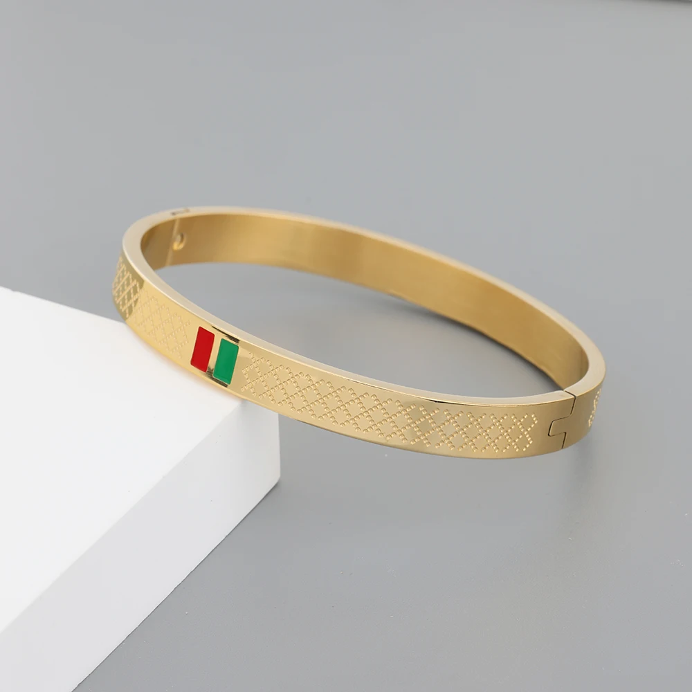 Trendy Bangle for Women Red and Green Charm Stainless Steel Gold Plating Jewelry Lover Bangle Luxury Wedding Female Bangle