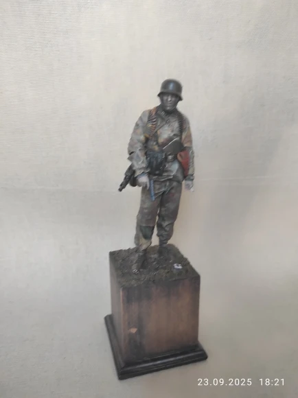 Buyer photo of this resin kit