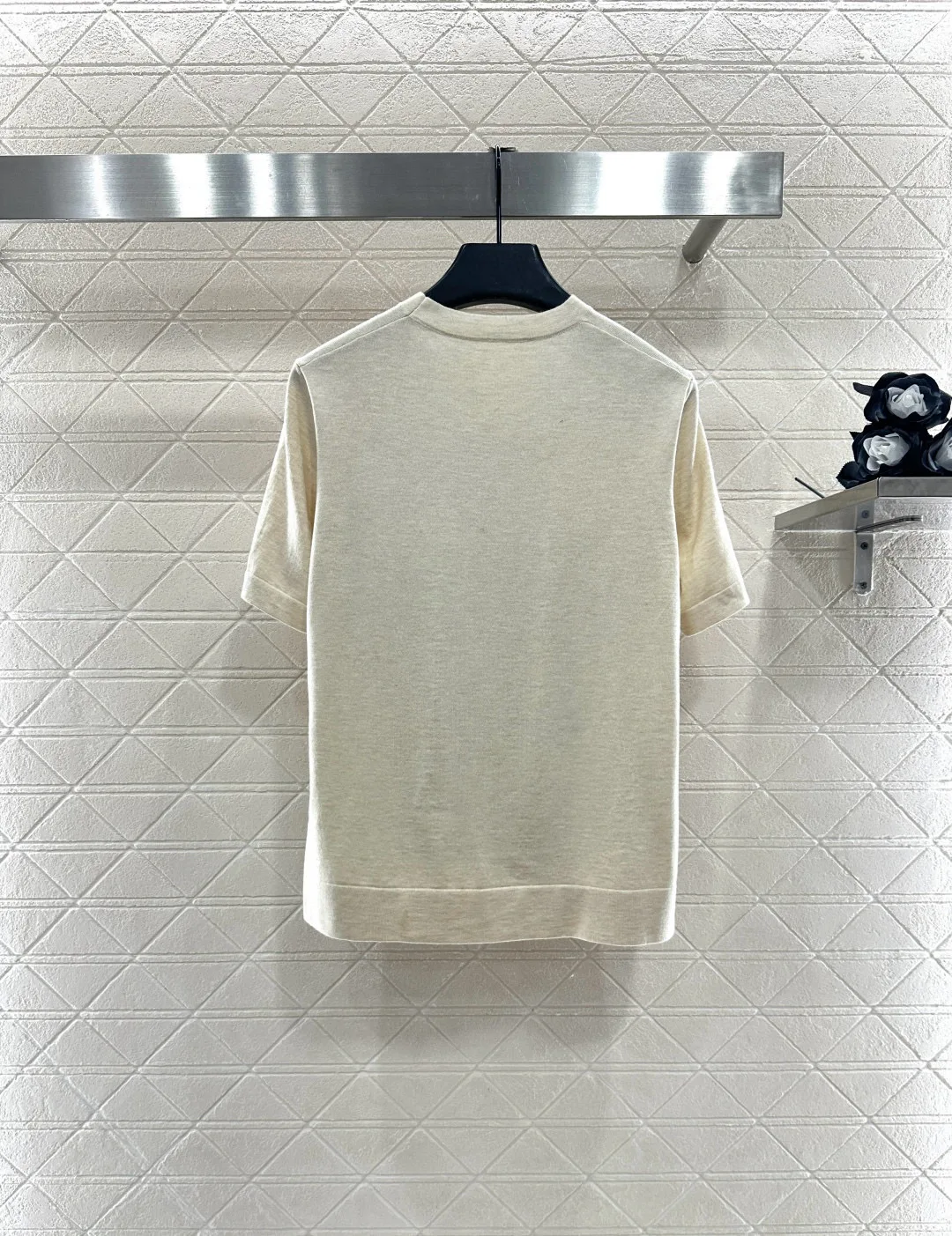 

25 Autumn New Casual Women's Short-sleeved Knitted Tops Fashion Print Sweater High Quality Summer T-shirt D19