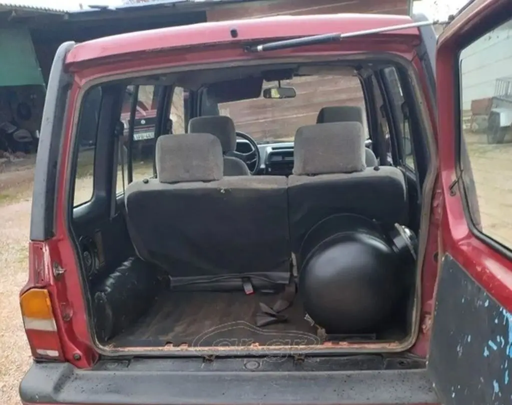1 шт. газовая пружина задней двери 81851-85C00 8185185C00 587 мм для Suzuki Vitara 1,6 1989-1998 демпферная стойка балансир задней двери