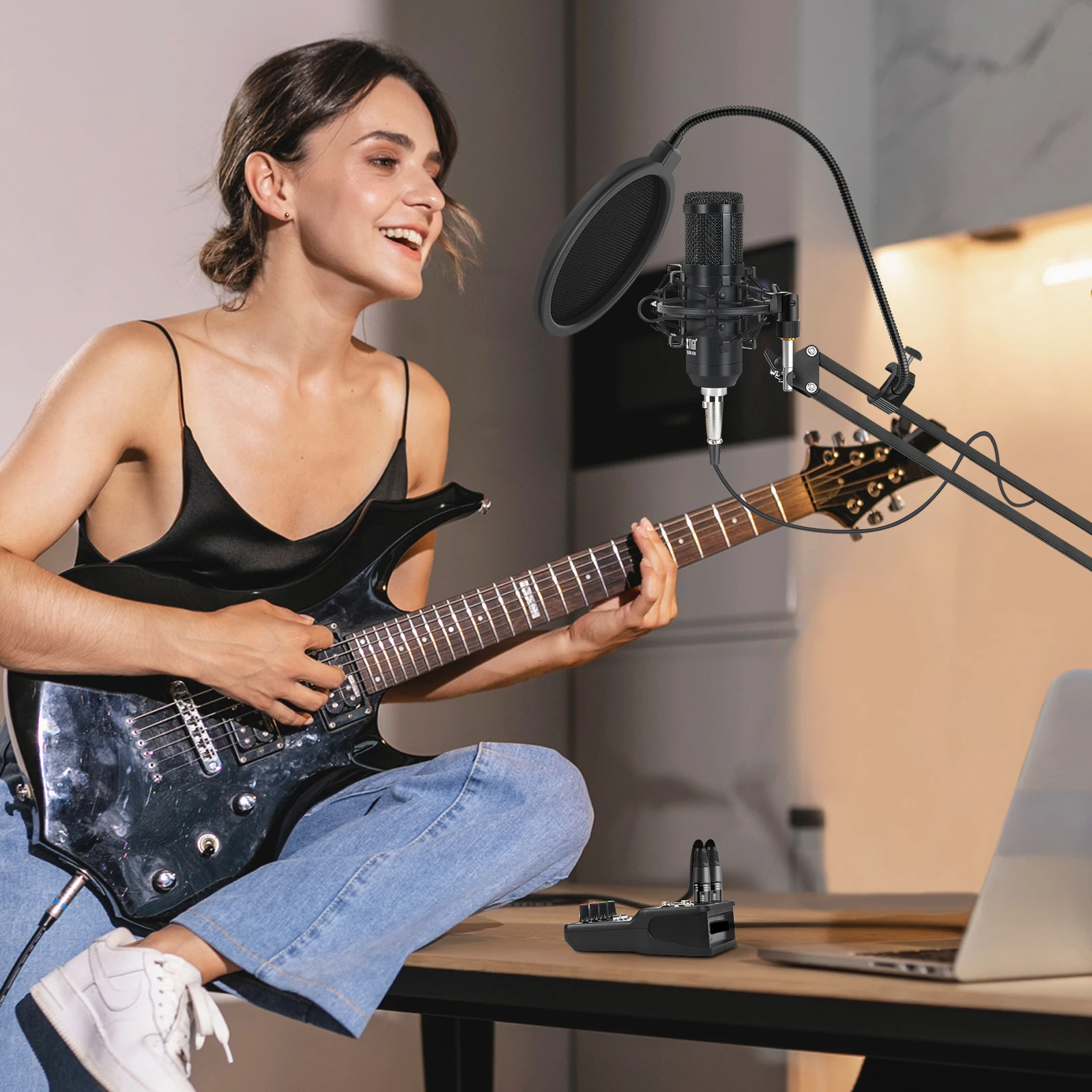 XTUGA Q-12 อินเทอร์เฟซเสียงแบบพกพา ระดับมืออาชีพ สองช่องสัญญาณ การ์ดเสียง อินเทอร์เฟซ USB สำหรับบันทึกเสียงกีตาร์ การแสดงสด