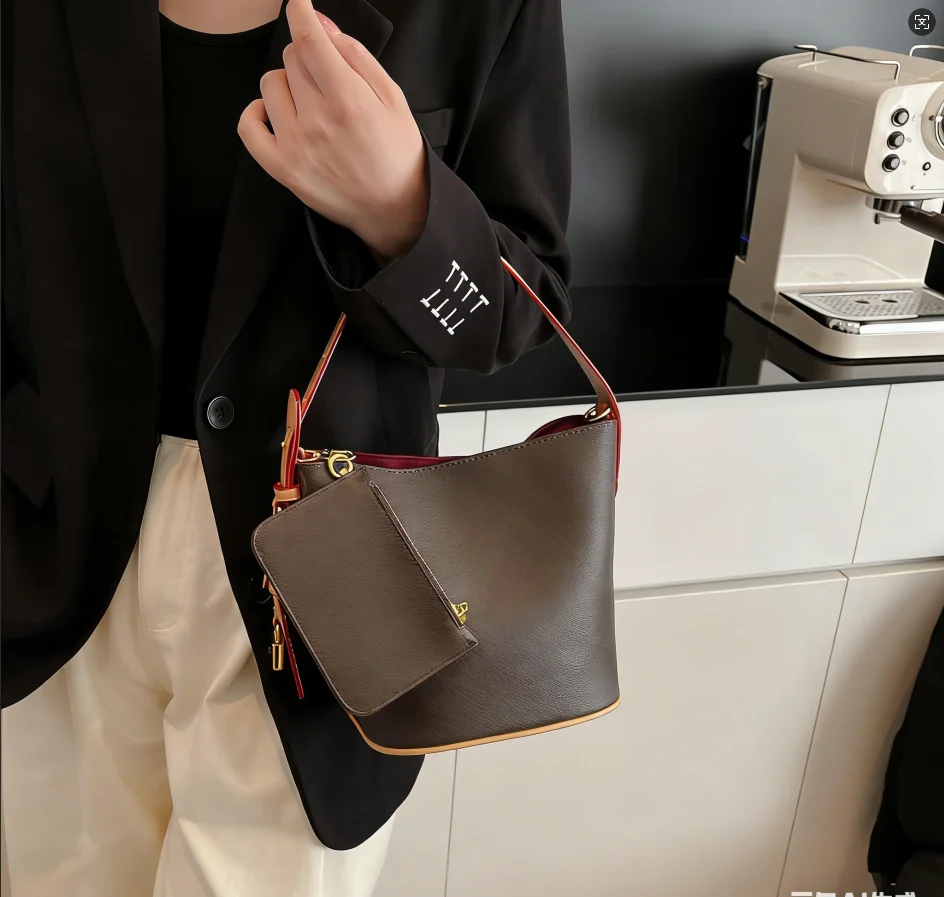 

New Bucket Bag for Women, Versatile, Fashionable, Large Capacity Commuter Shoulder Bag, Texture Tote Crossbody Bag 9055
