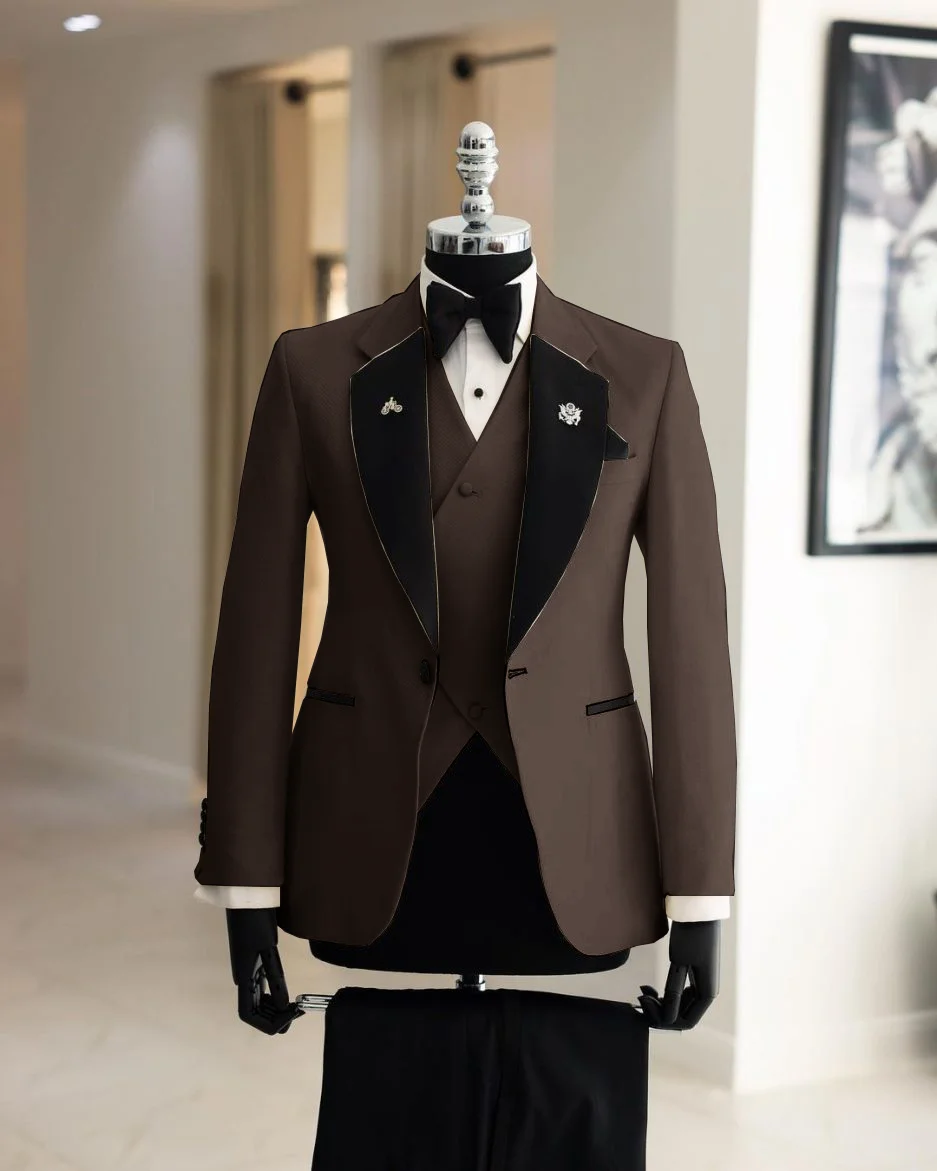 Smoking elegante de casamento masculino esbranquiado, terno do noivo, blazer personalizado, jaqueta, calça, colete, conjunto de 3 peças, 2024