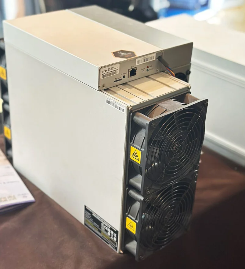 HKD Best Deal Bitmain Antminer S21 Pro 234T High Performance Bitcoin ASIC Miner