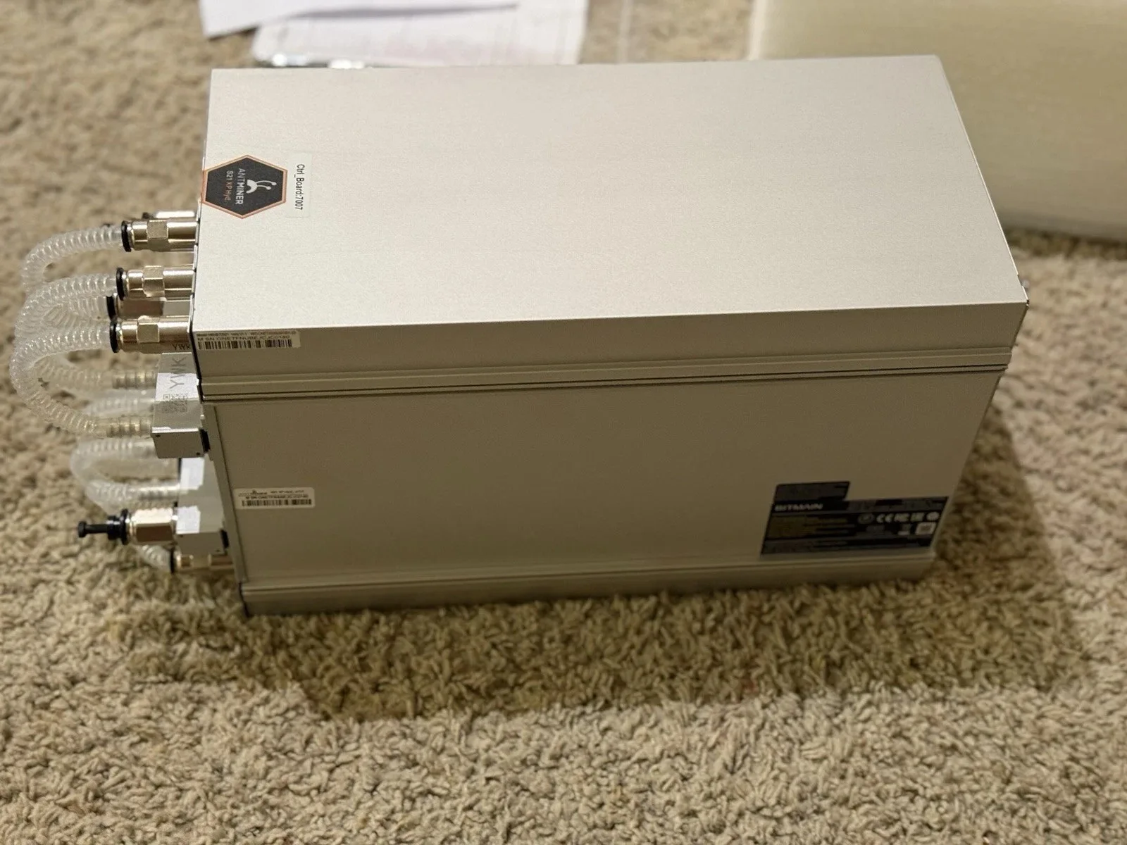 

Bitmain Antminer S21 XP Hyd (473T) | Brand New | Liquid-Cooled Bitcoin ASIC Miner