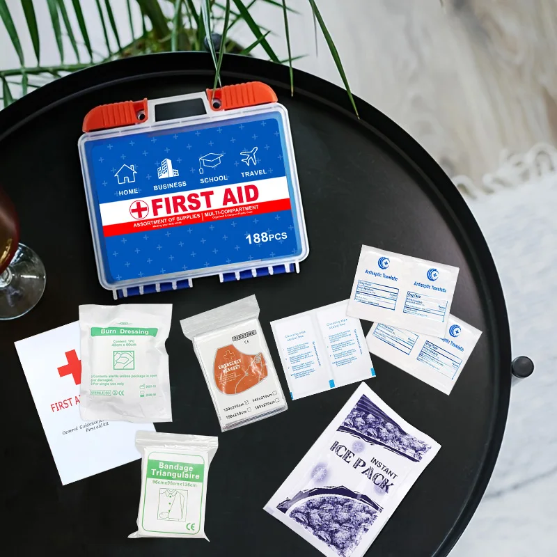 مجموعة الإسعافات الأولية مكونة من 188 قطعة: نظيفة وعلاج وحماية القطع الصغيرة والخدوش. السفر، الطوارئ، البقاء، الصيد، في الهواء الطلق، التخييم والرياضة #1