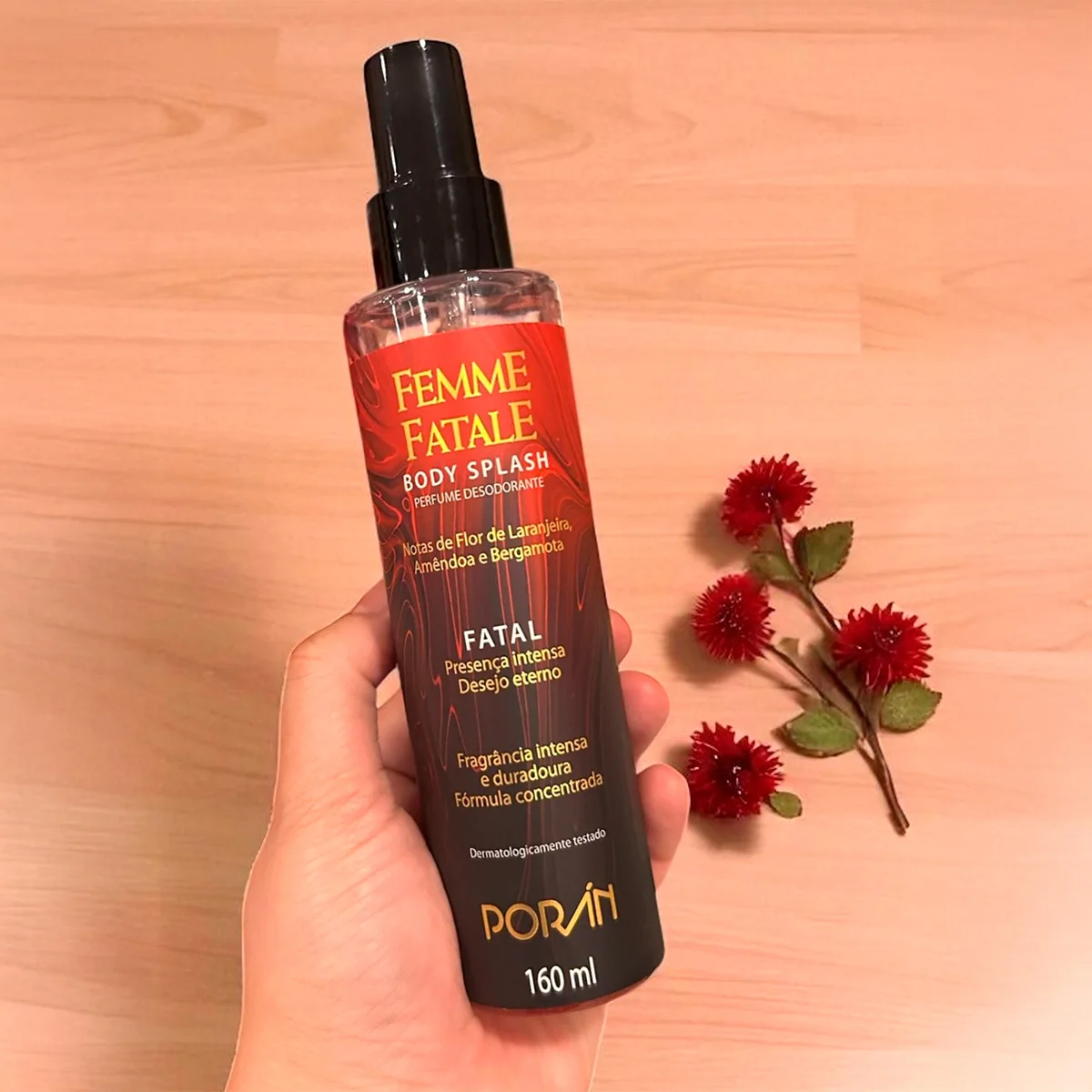 body-splash-femme-fatale-fatal-160ml-–-flor-de-laranjeira-amendoa-e-bergamota-poran