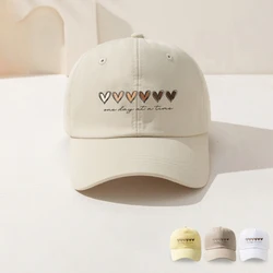 1pc Women Heart & Slogan Graphic Baseball Cap Leisure Outdoor Sunshade Hat