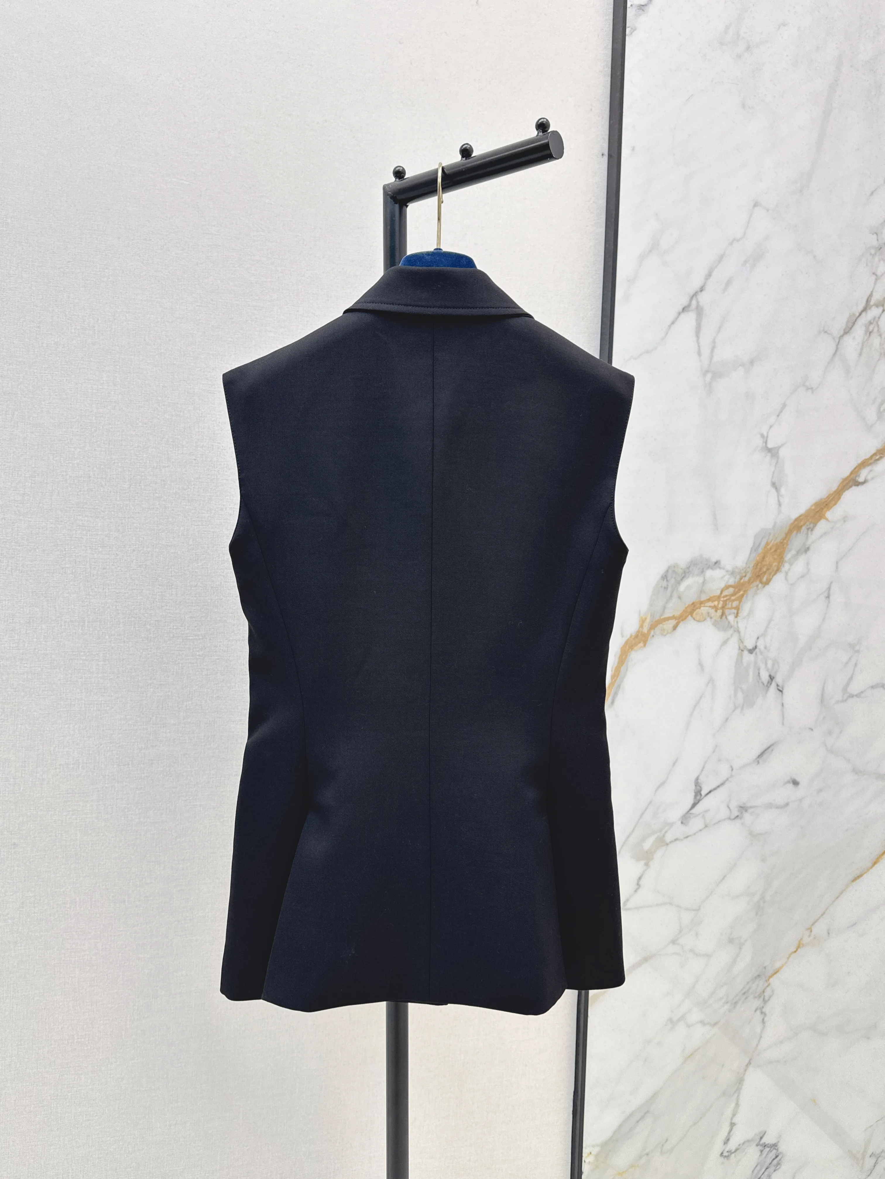 

2025 New Suit Set Shorts Vest Solid Cotton Lapel Pockets Fashionable VersatileSlimming Figure-hugging Spring summer