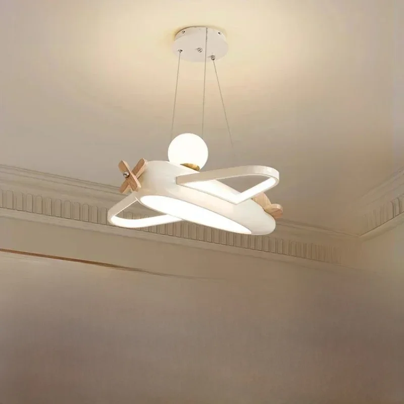 Vliegtuiglampen Moderne kinderkamer kroonluchters Led Eenvoudige creatieve babykamer Kleine jongen Meisje Slaapkamer Home Decor Kroonluchter - afbeelding 2