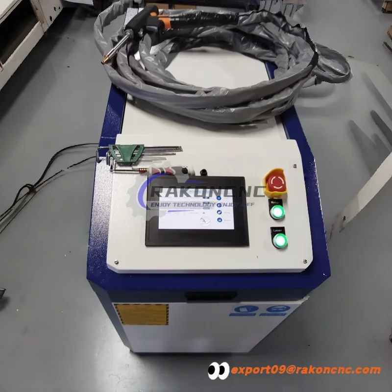 1500W Water Cooling Handheld Laser Welding Machine Laser Welding Welding with SUP Relfar System 4-in-1 Portable Metal Tools 2kw