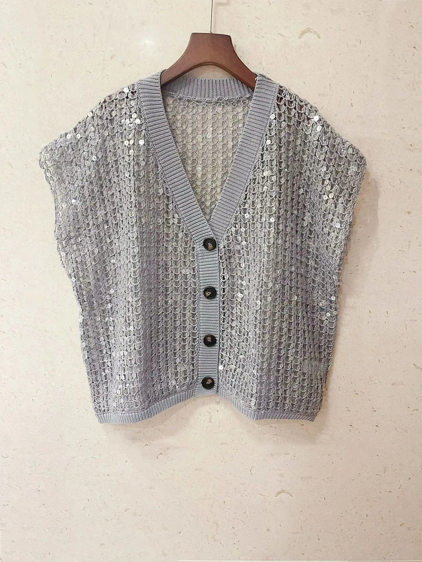 Elegant sequined crocheted sleeveless jute-cotton cardigan