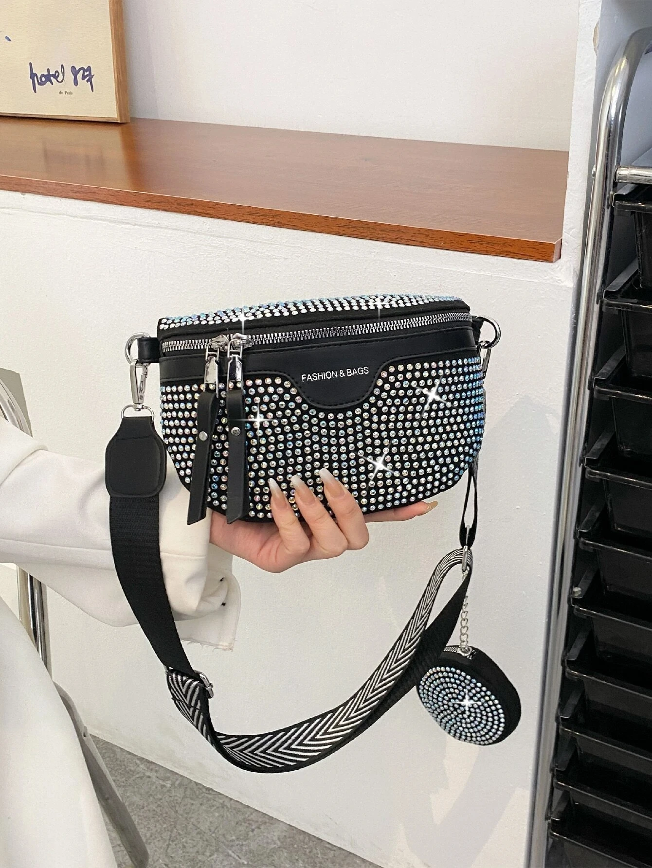 

womens shiny diamond attached coin pouch sparkly zipper chest bag ang waist bag casual sports two piece set daily bags