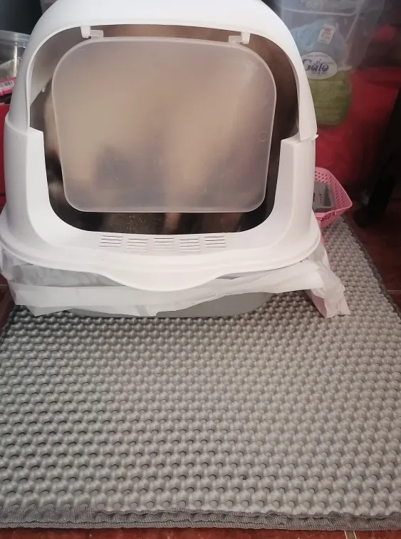 Customer review photo for Honeycomb Cat Litter Mat