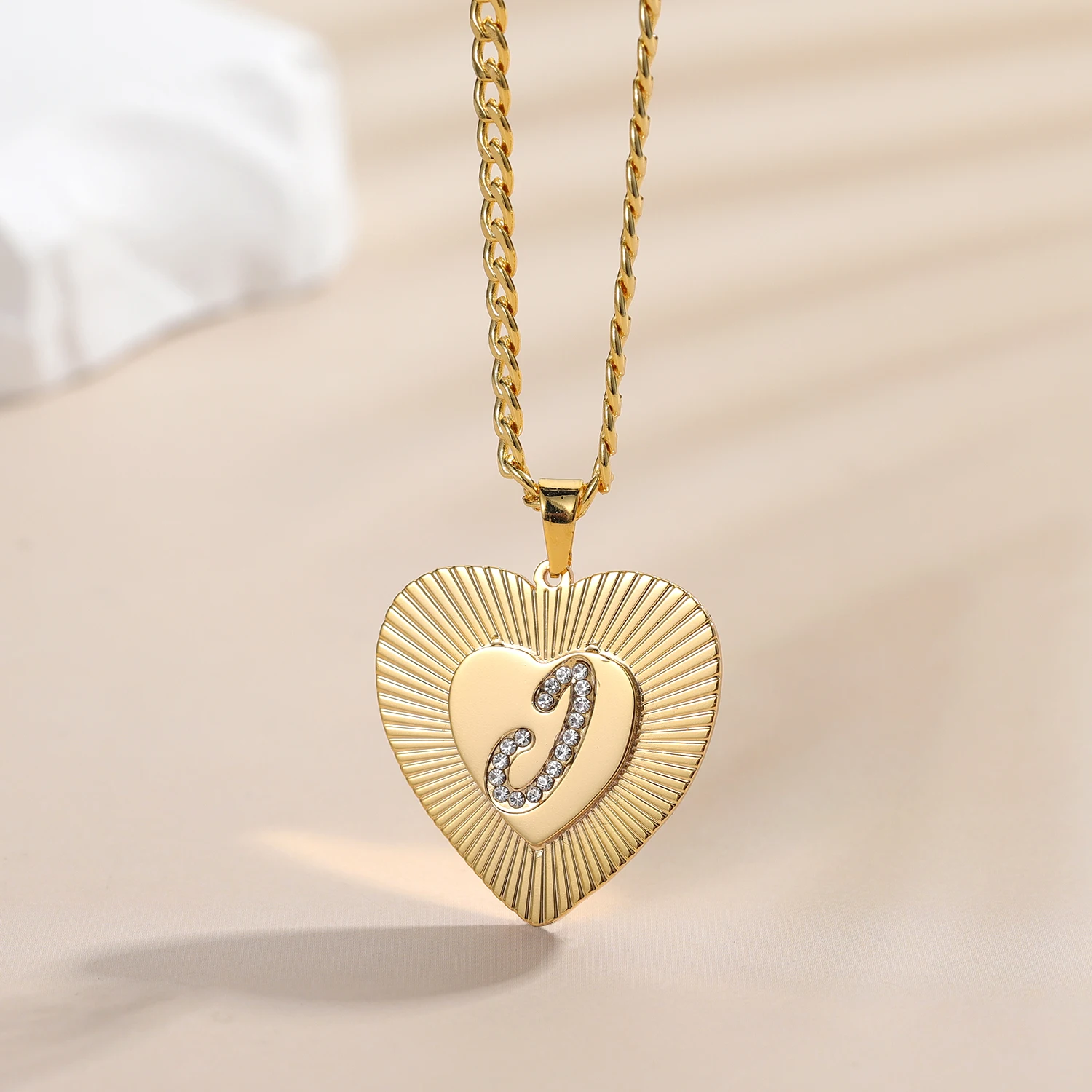 Custom Initial Necklace With Heart 18K Gold Plated Letter Pendant Personalized Cubic Ziconia Chocker Valentines Day DelicateGift