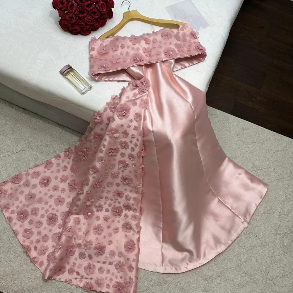 Op maat gemaakte unisex plooibloem A-lijn off-the-shoulder midi-jurken Op maat gemaakte gelegenheidsjurken Klassiek voortreffelijk Moderne stijl Verleden - afbeelding 2