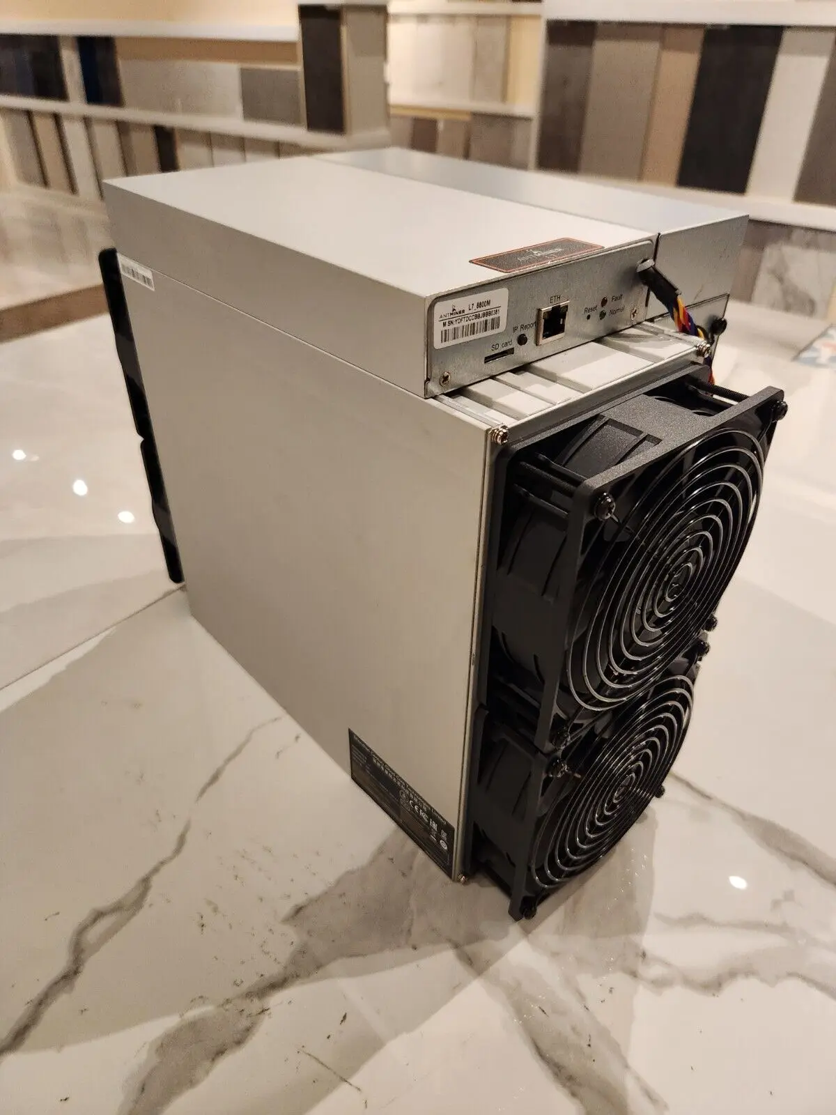 

AJ Antminer L7 8800M Bitmain Asic Doge Coin & Litecoin Ltc Miner