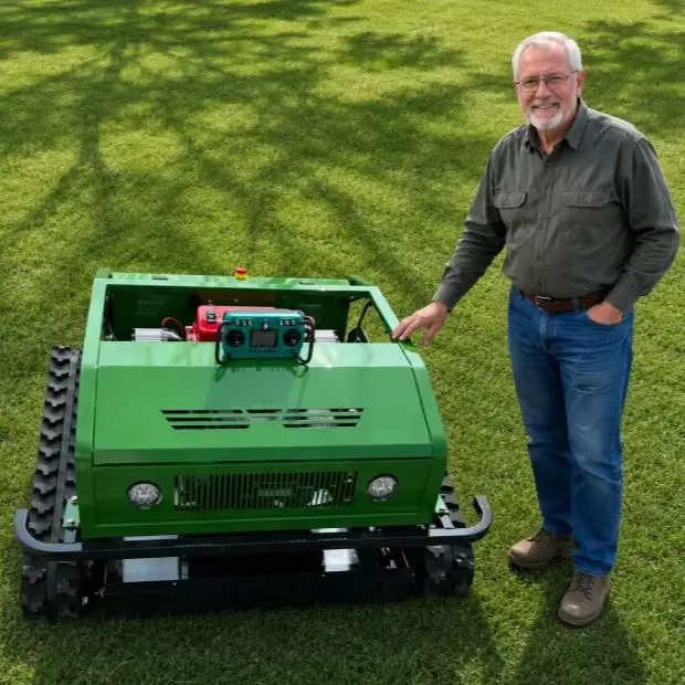 

Multifunctional Remote Controlled Agricultural Tracked Machine, High Power Mower Sprayer and Snow Plow for Precision Farming