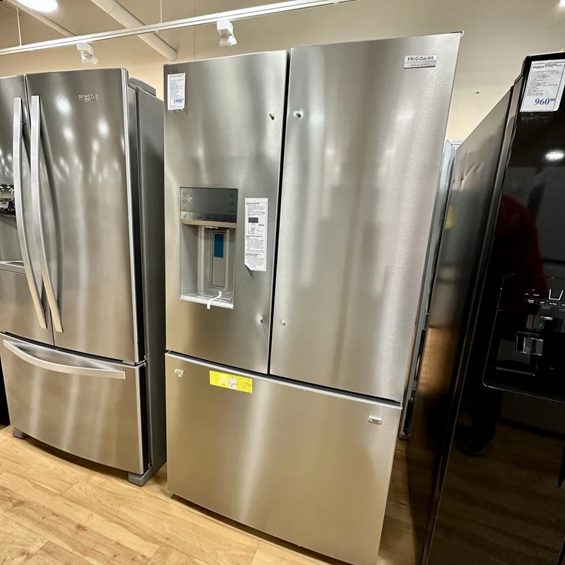 ثلاجة DR Frigidaire ذات باب فرنسي مع موزع مياه/ثلج خارجي