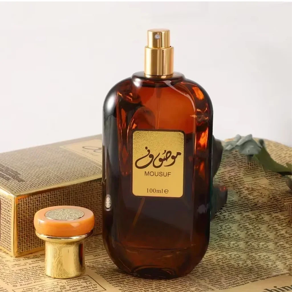 Una fragancia clásica de alta gama para hombre, un éxito de ventas en Dubái y Oriente Medio. 100 ml, de larga duración y con un rico aroma amaderado. La elección perfecta para atraer a las mujeres.