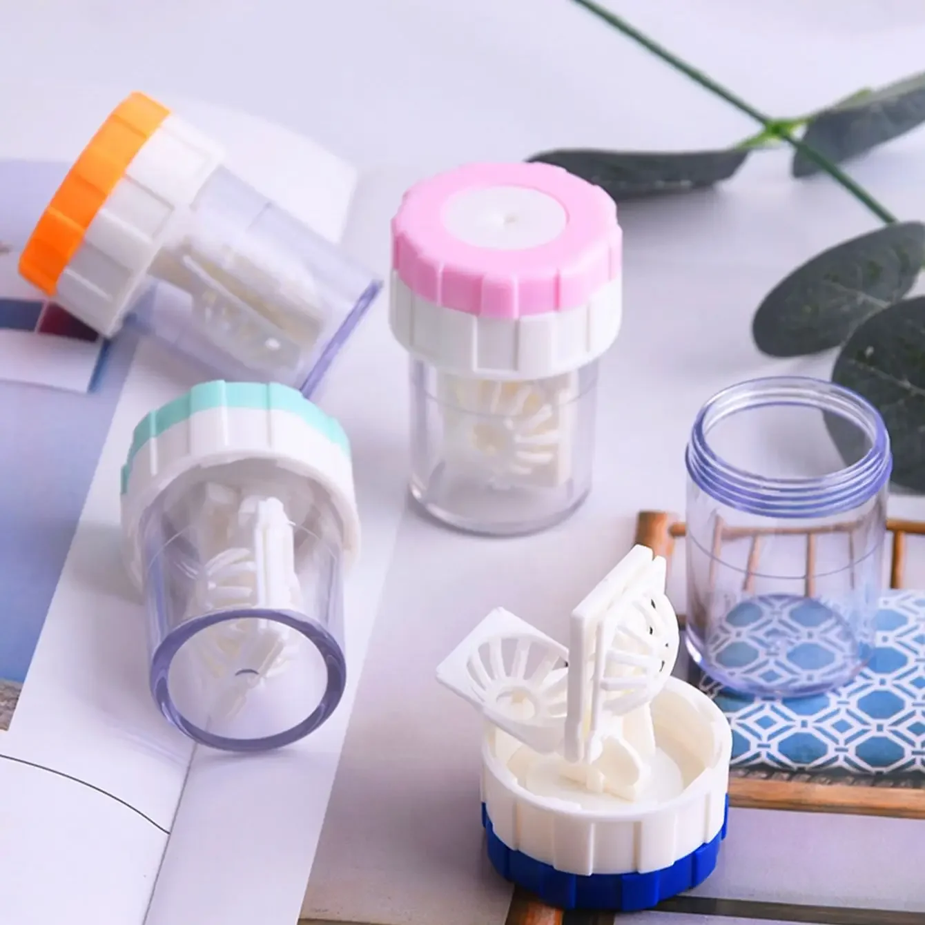 Dispositif de nettoyage de lentilles de Contact, Type rotatif manuellement, Portable, beauté, stockage des élèves, conteneur de nettoyage, outils, 1 pièce